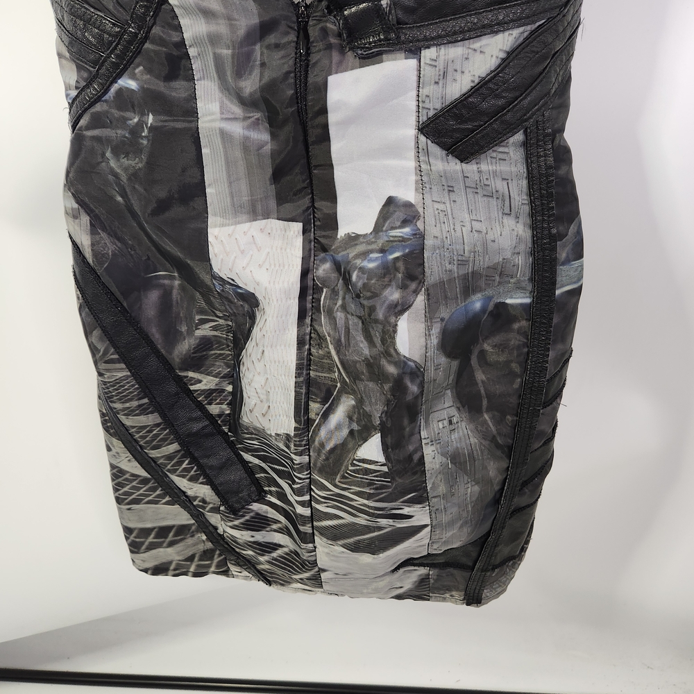Chic Black and Gray Women's Mini Dress - Picture 2 of 9